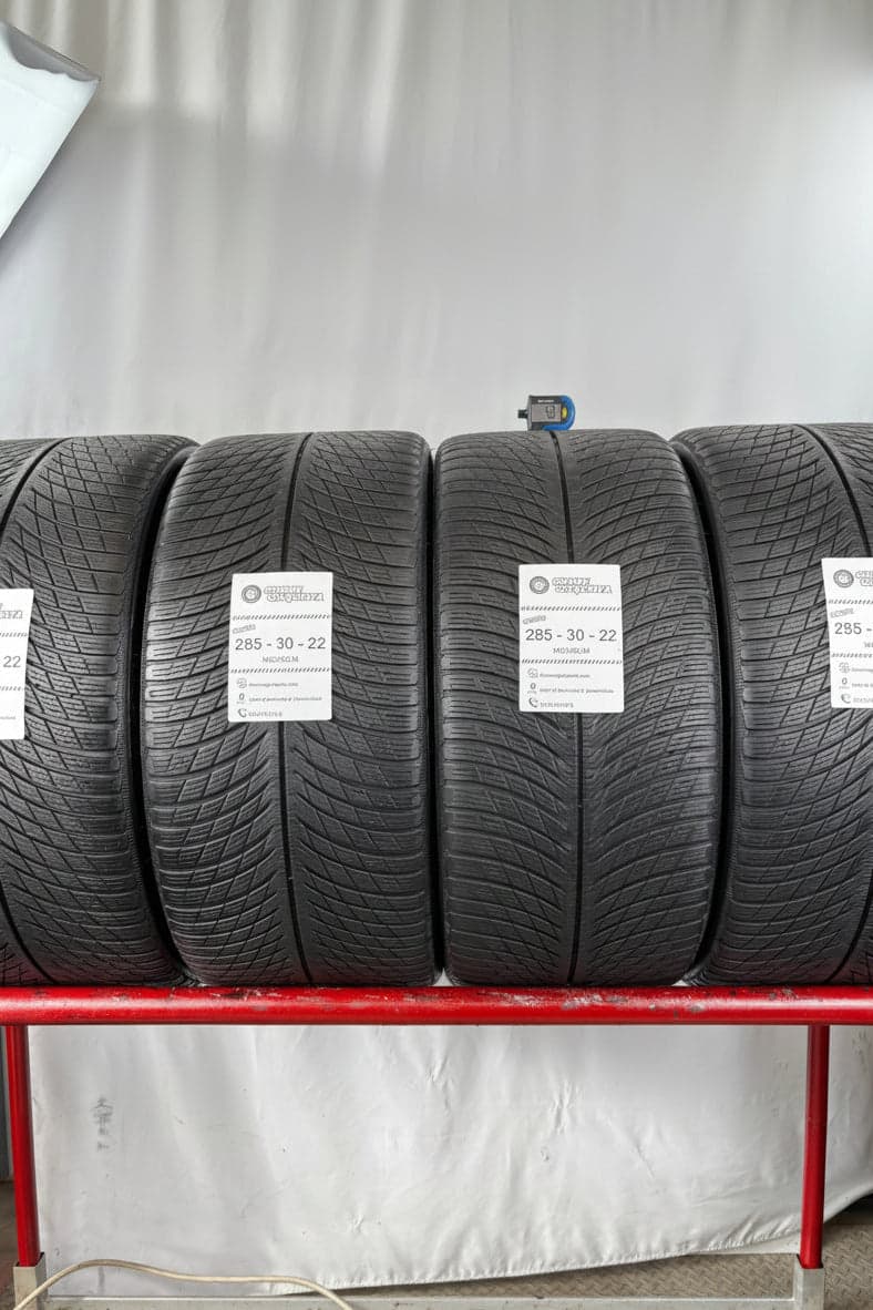 285/30 R22 101W XL Michelin Pilot Alpin5